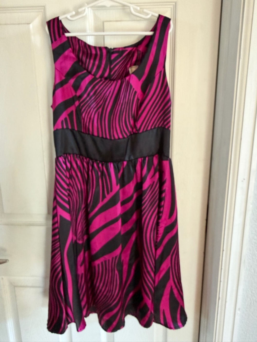 Women’s Small Pink and Black Zebra Print Sleeveless Party Cocktail Dress